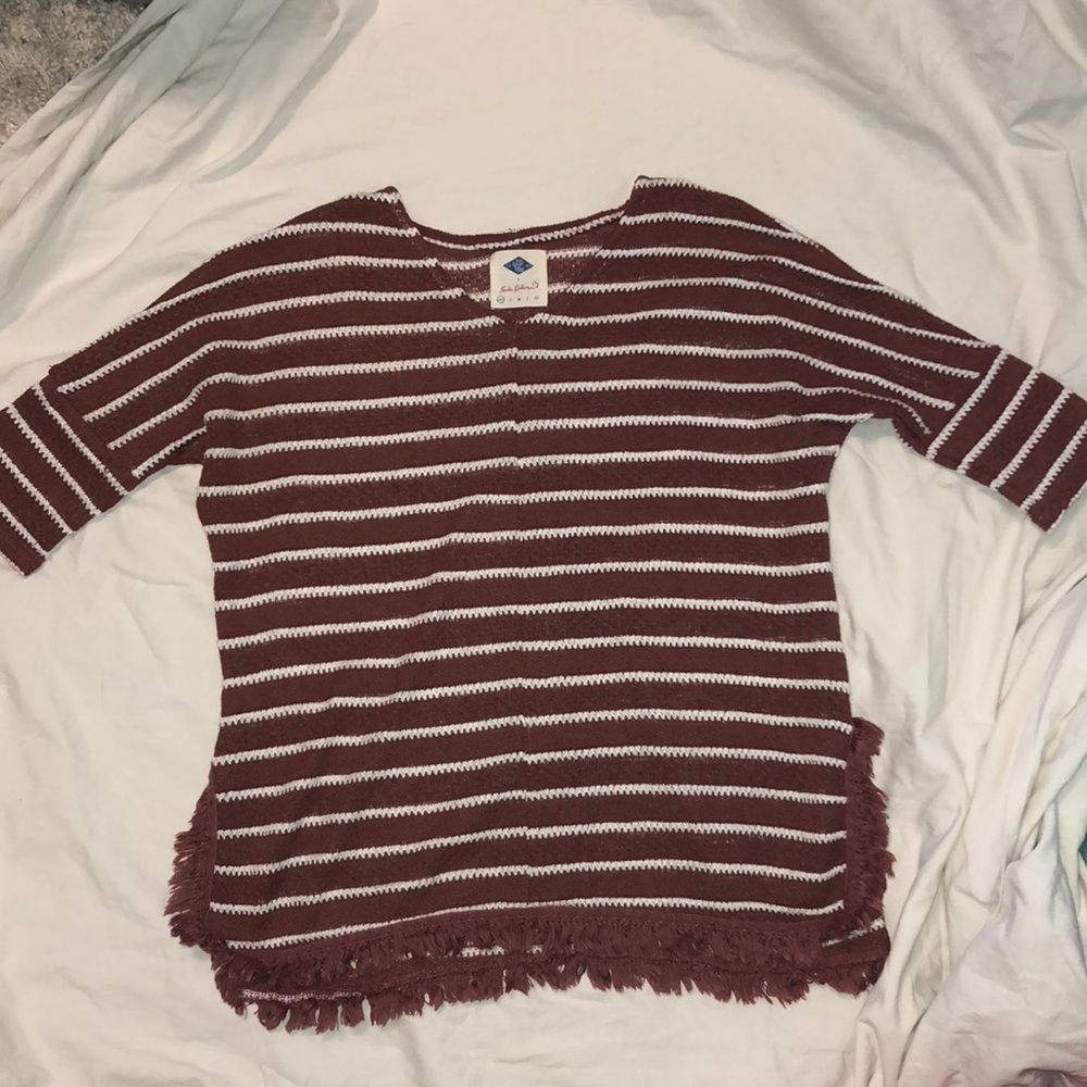 Cool, unique flowy t-shirt